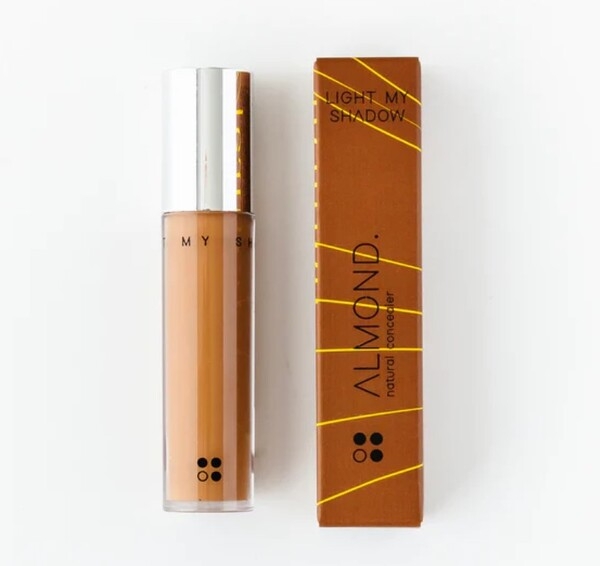 RainPharma natural concealer  | Kleur concealer / tinted moisturizer: Almond