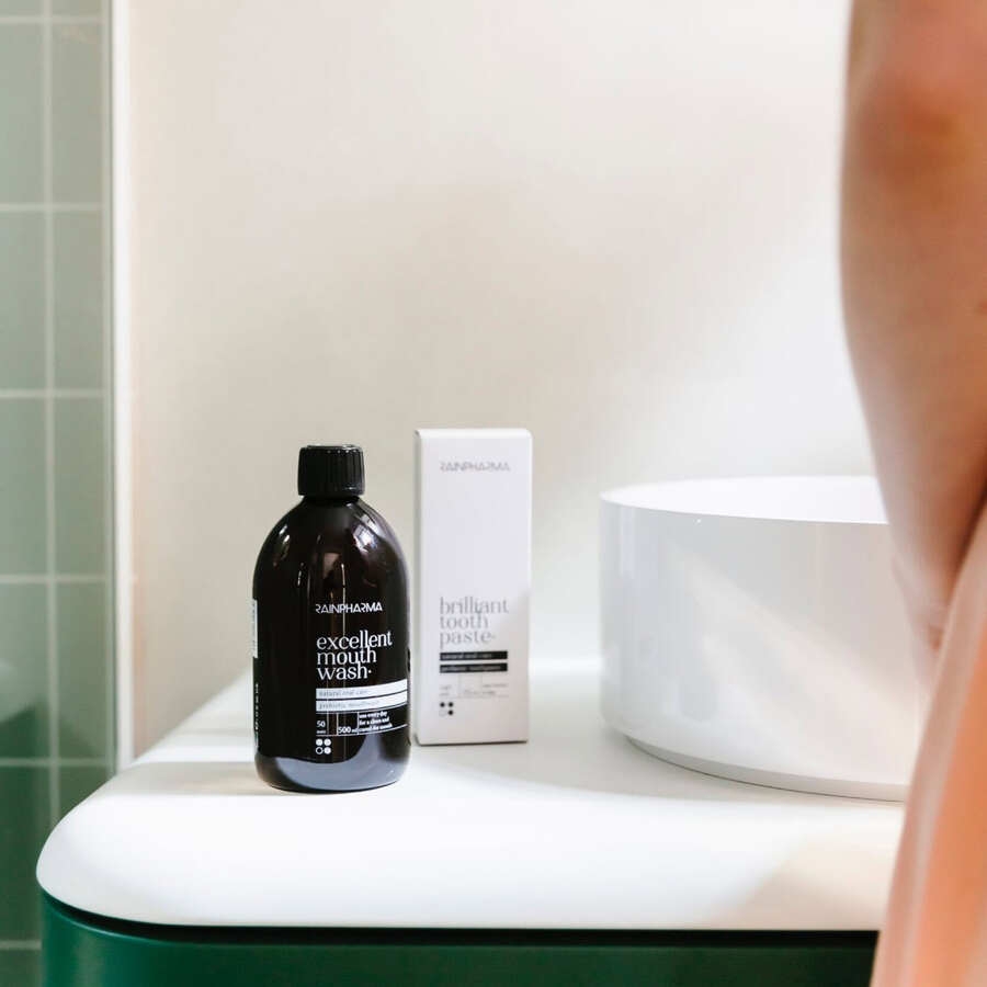 Excellent Mouthwash (mondwater) Excellent Mouthwash (mondwater)